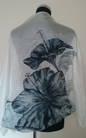 Bolero ''Hibiscus in white and grey''